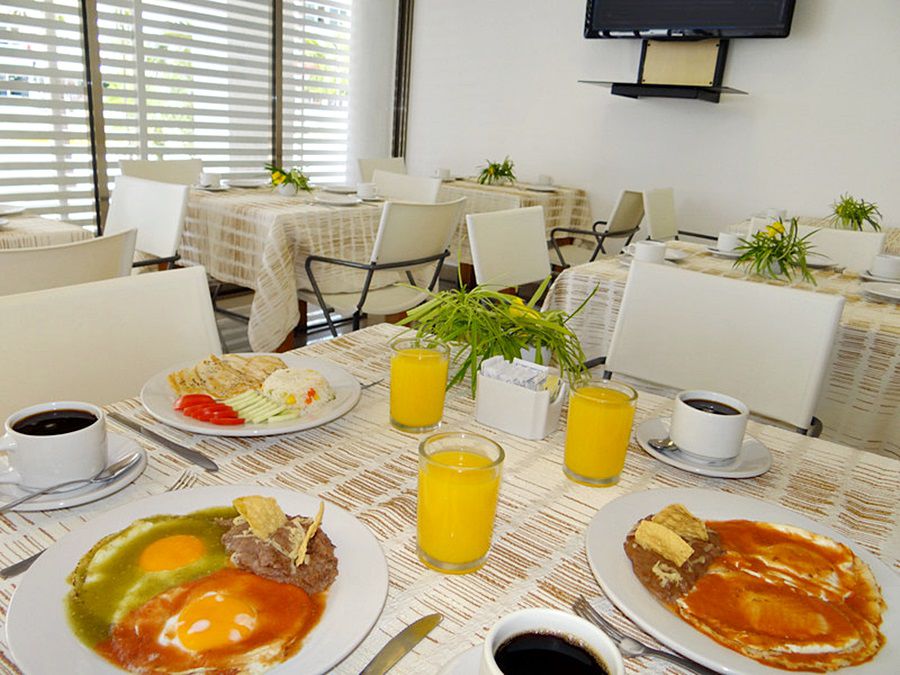 קנקון Hotel Suites Gaby מראה חיצוני תמונה