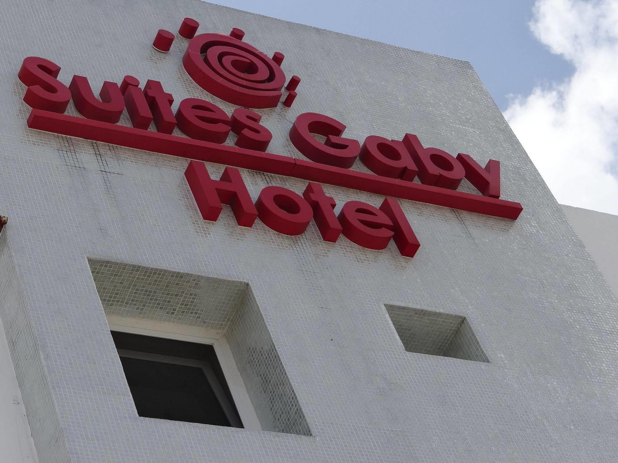 קנקון Hotel Suites Gaby מראה חיצוני תמונה